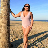 Daya One-Piece — Supportive Swimsuit with "V" Neckline & Sleek Comfort
