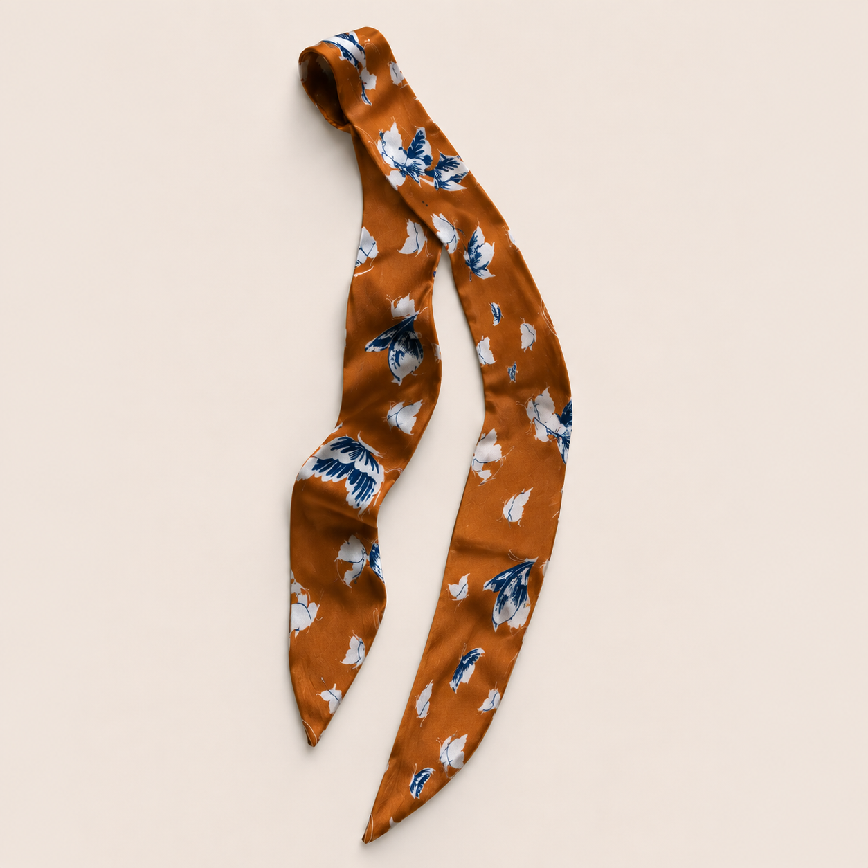Coastal Lavallière Tie - Rustic Confidence